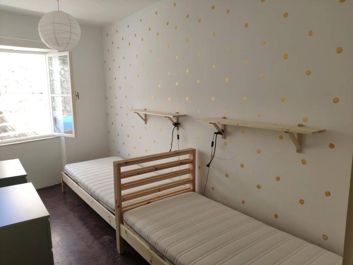 Beach House Gusla Komiza Ngoại thất bức ảnh