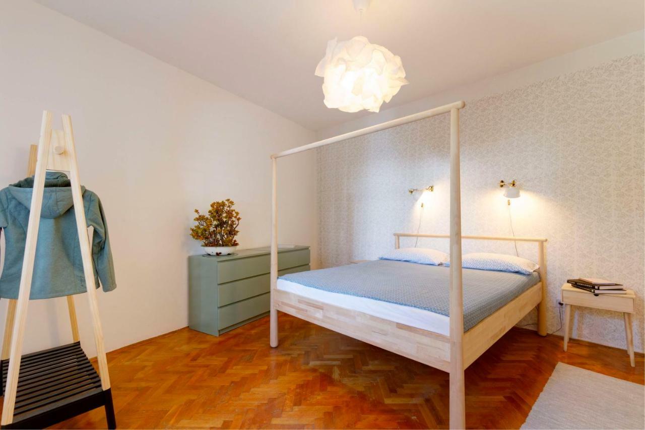 Beach House Gusla Komiza Ngoại thất bức ảnh